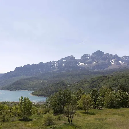 Refugio Del Valle By Bevalle *