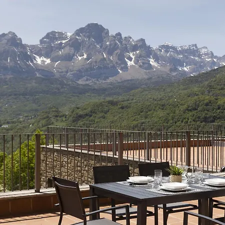 Refugio Del Valle By Bevalle *